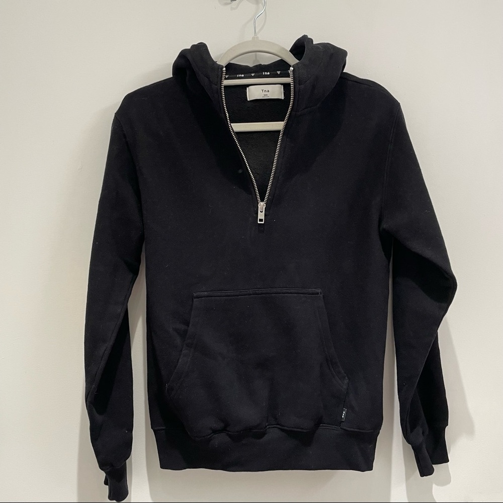 Aritizia Black 3/4 Zip Hoodie